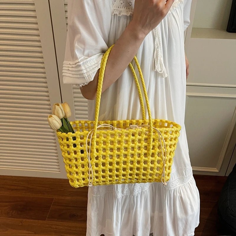 SOERA Sienna Hollowed Shoulder Tote - Bag - White