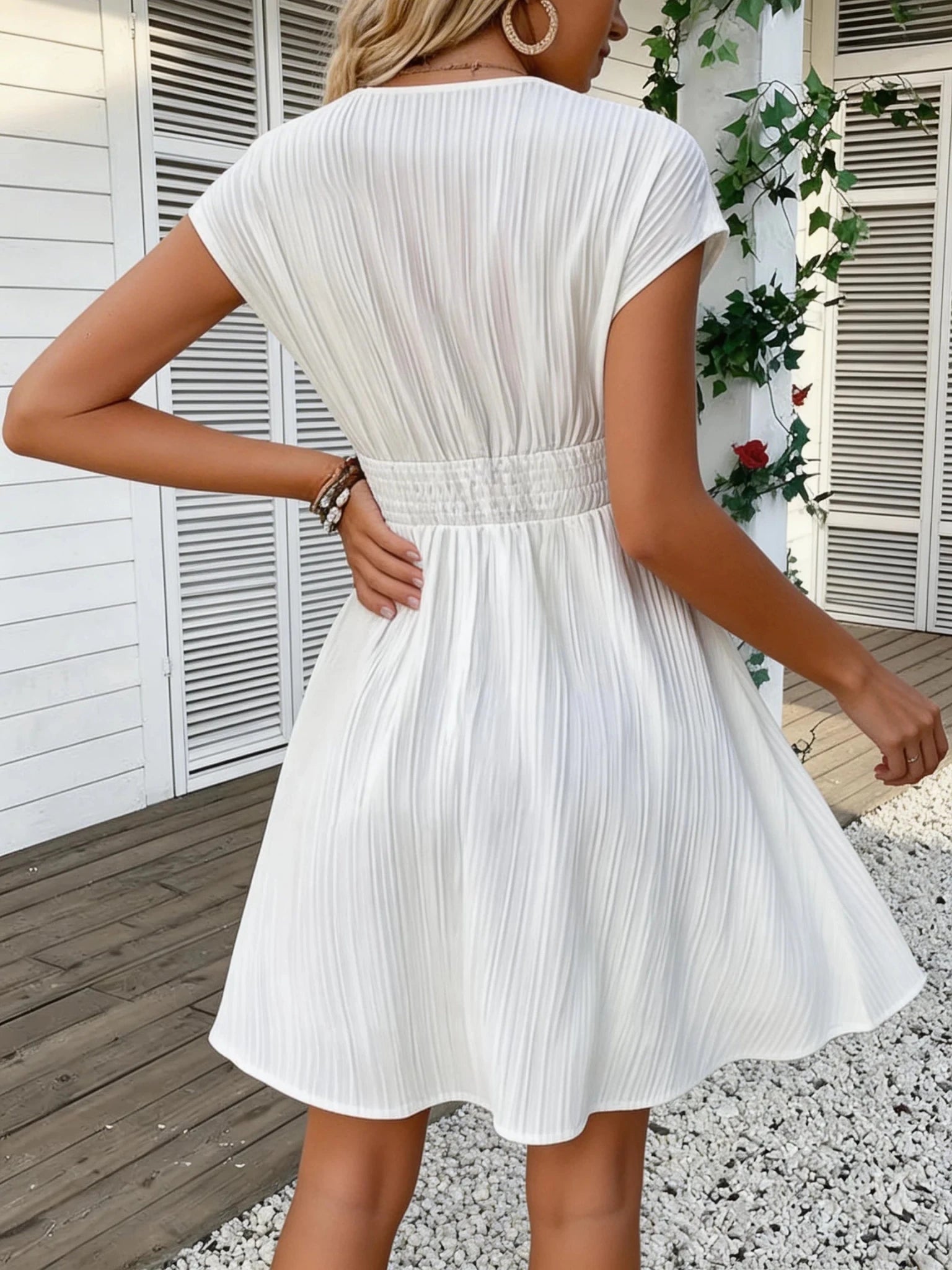 SOERA Ilaria French Lace V - Neck Fitted Dress - Dress - L
