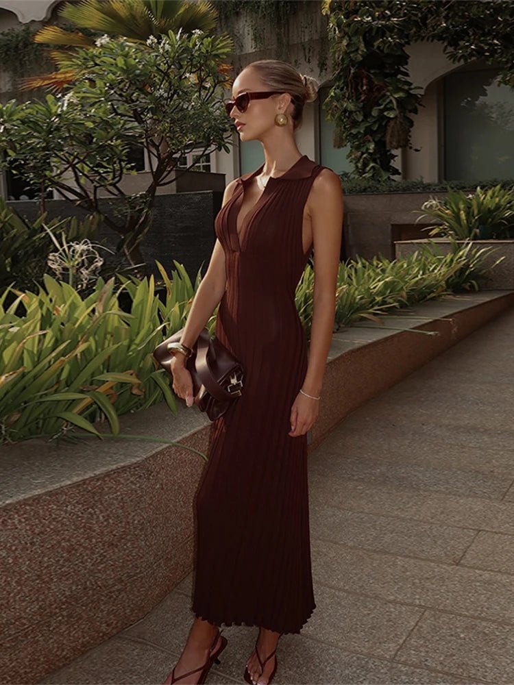 SOERA Lise Sleeveless Knitted Pleated Maxi Dress - Dress - Brown XS