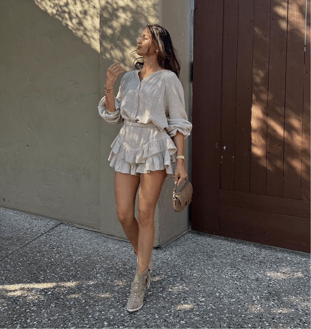 SOERA Violeta Long Sleeve Ruffle Hem Shorts Set - Set - yJ1775689430717929373 Taupe One size