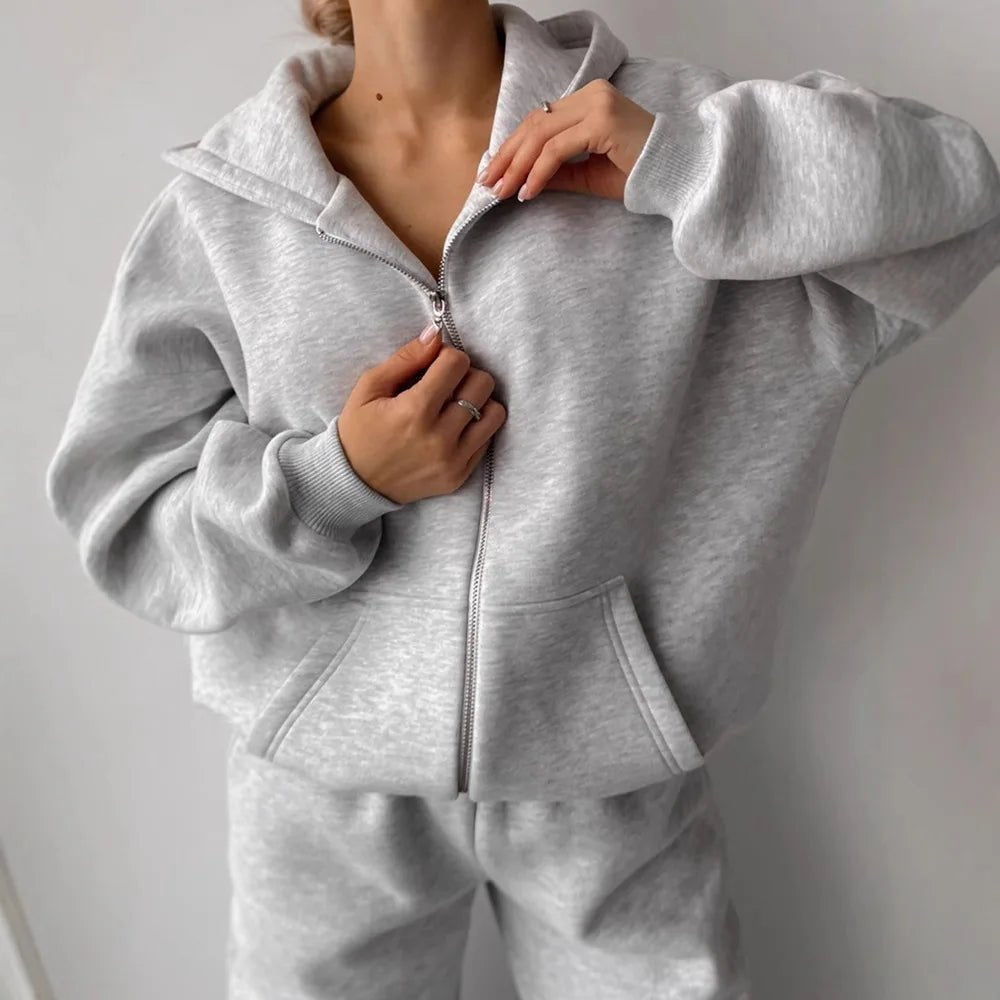 Ensemble deux pièces Cecilia avec sweat à capuche ample