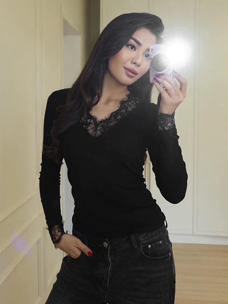SOERA Miriam Lace V-Neck Casual Top - Top - SOERA-547907-BLA-M-09443 Black M